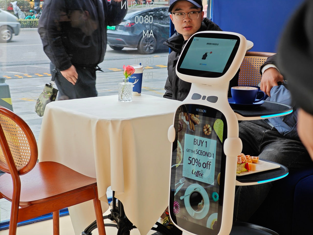 KEENON Dinerbot T11 | Premium Serviceroboter mit 18,5
